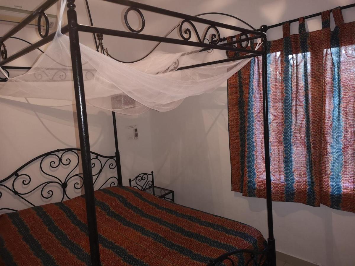 Keur Baboune Bed & Breakfast M'Bour Luaran gambar